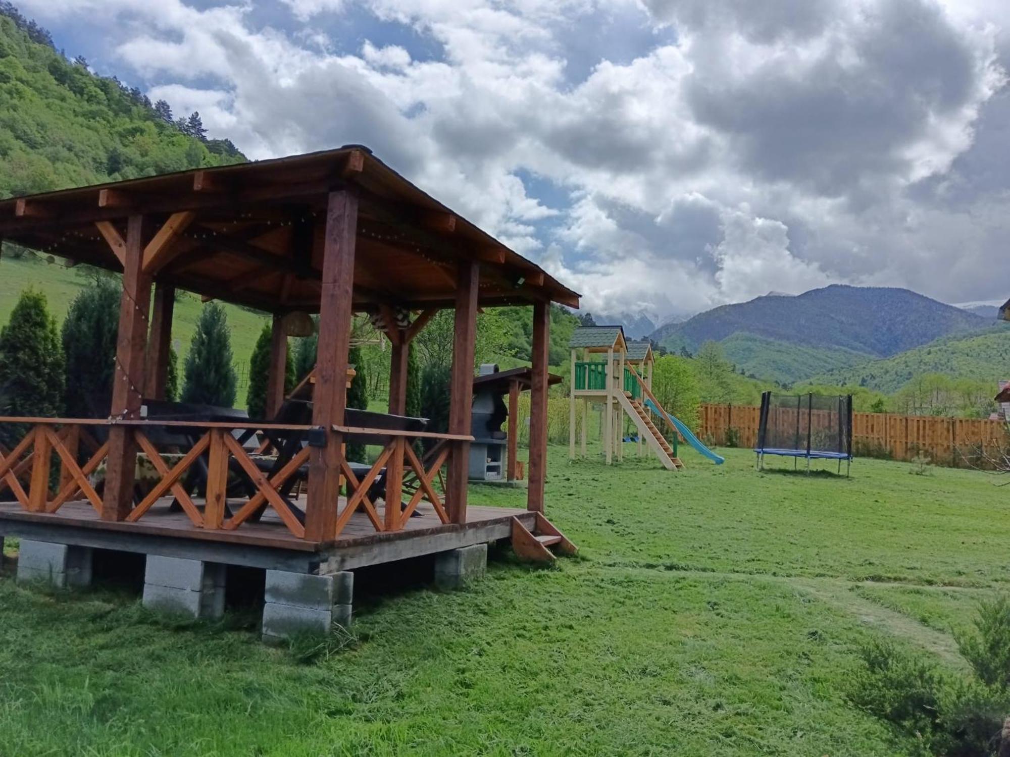 Casuta Din Rusca Villa Oltalsósebes Kültér fotó